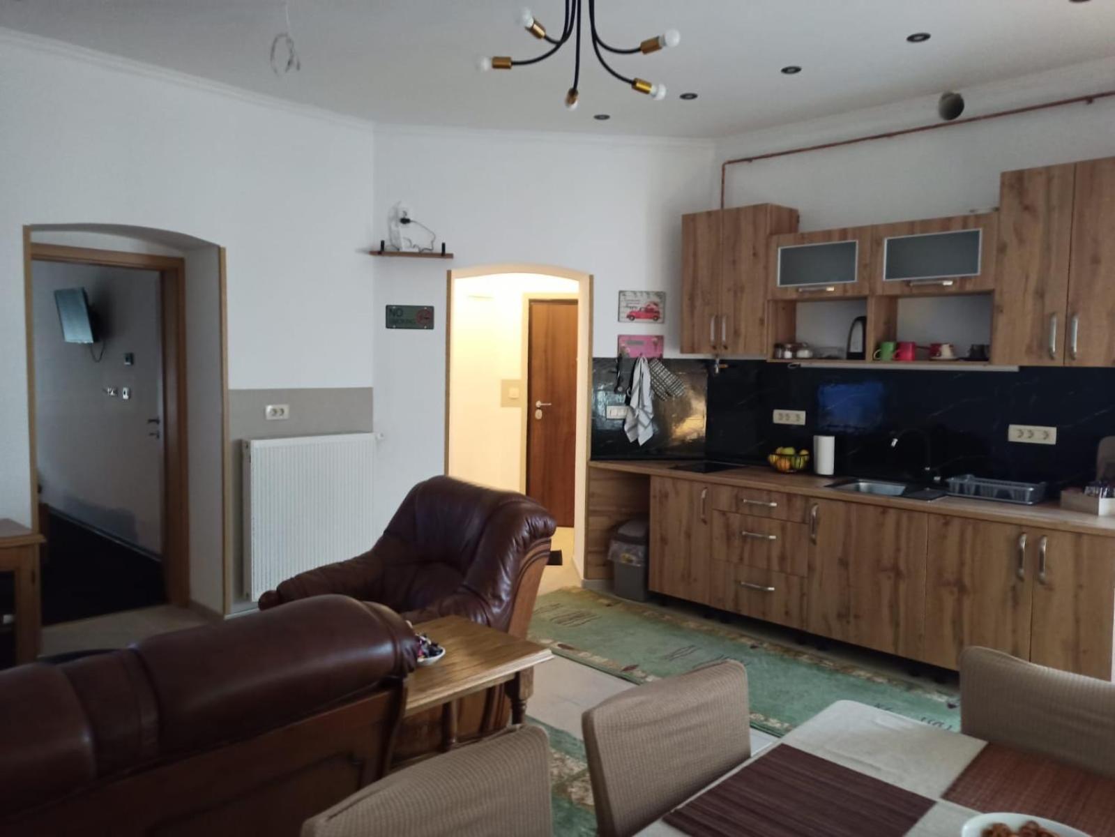 Apartment Lana *